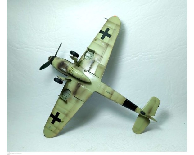 MESSERCHMITT BF-109 K / 1 NEGRO - 1/48
