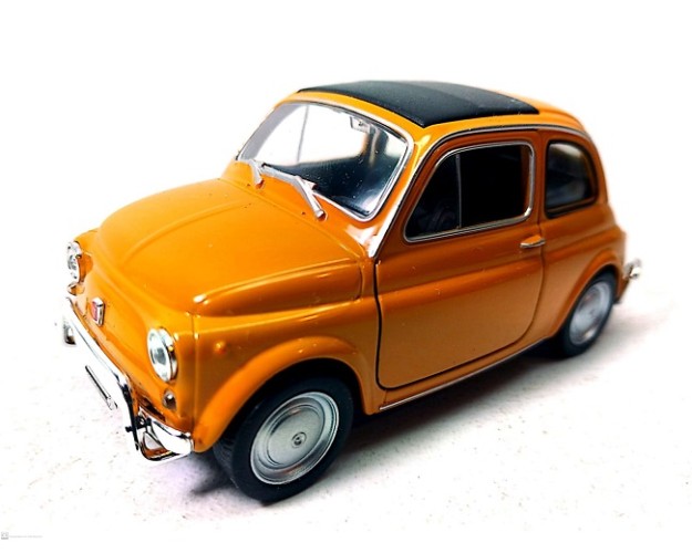 FIAT NUOVA 500 1/32