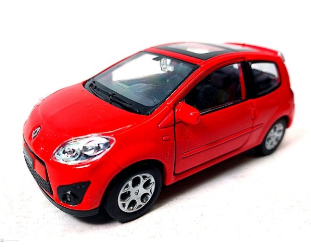 RENAULT TWINGO GT 1/32