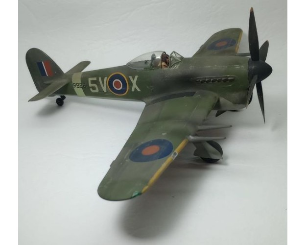 HAWKER TYPHOON - 1/48