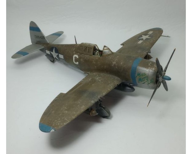 P-47B THUNDERBOLT - 1/48