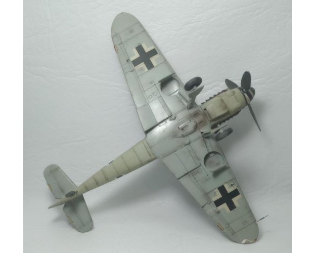 MESSERCHMITT BF-109 K / 17 BLANCO - 1/48