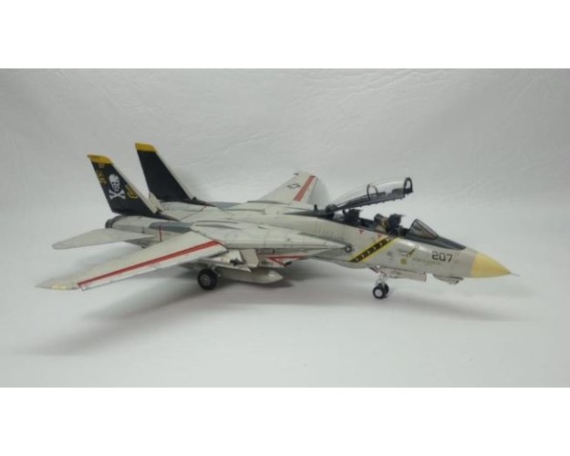 F-14A TOMCAT. VF-84 - ESCALA 1/72