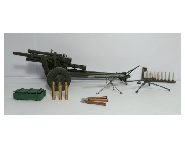 DIORAMA U.S ARMY: Obus Howitzer 105mm + Cal. 0,50 + M18 + 7 figuras