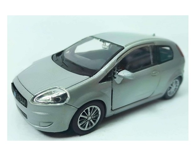FIAT PUNTO 1/35