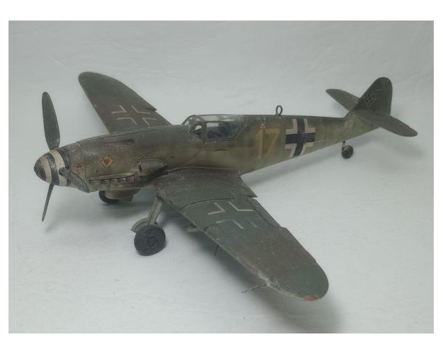 MESSERCHMITT BF-109 K / 17 BLANCO - 1/48