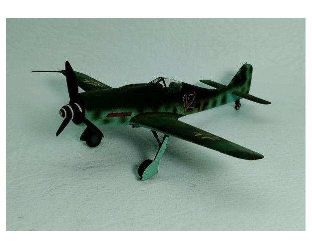 FOCKE-WULF FW-190D - 12 NEGRO - 1/72