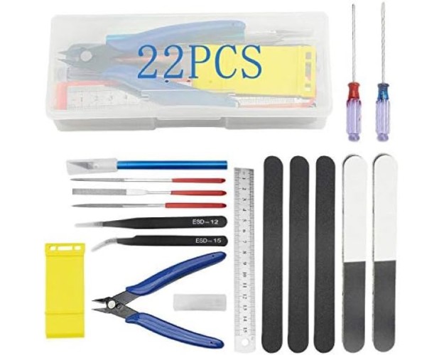 CAJA DE HERRAMIENTAS PARA MODELISMO - 22 PIEZAS