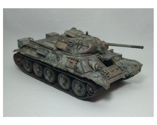 T-34/85 - TANQUE SOVIÉTICO IIGM