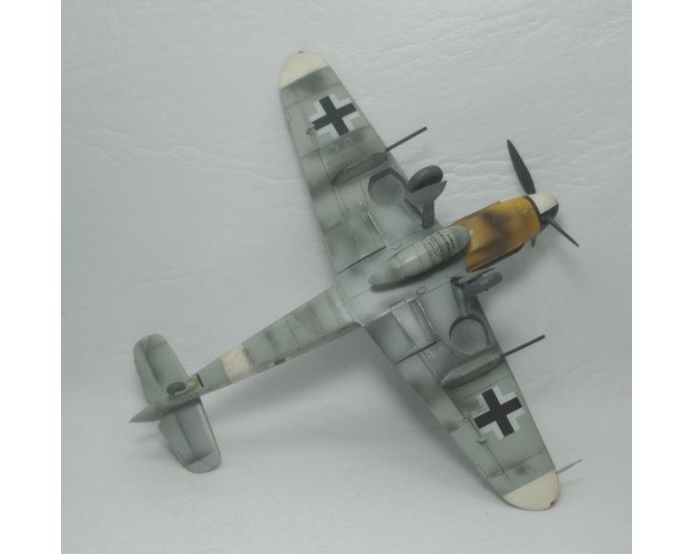 MESSERCHMITT BF-109 G / 9 BLANCO - 1/48