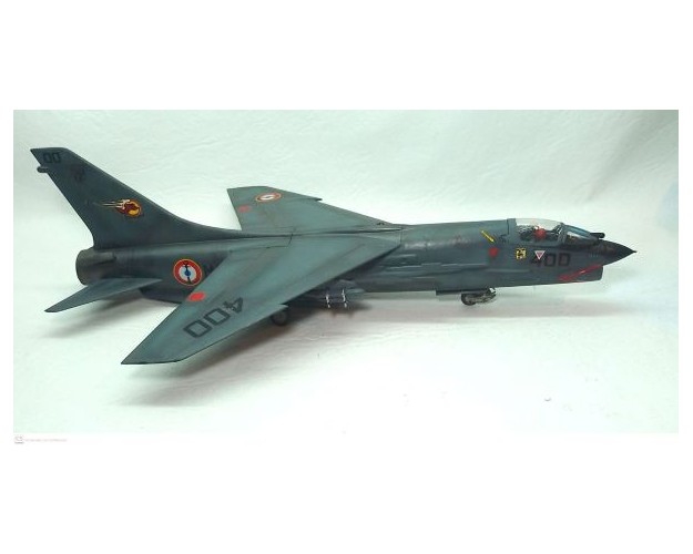 VOUGHT F-8E CRUSADER - 1/48