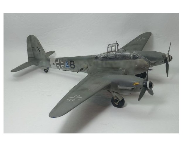 MESSERSCHMITT ME-410 HORNISSE - CAZA NOCTURNO - 1/48