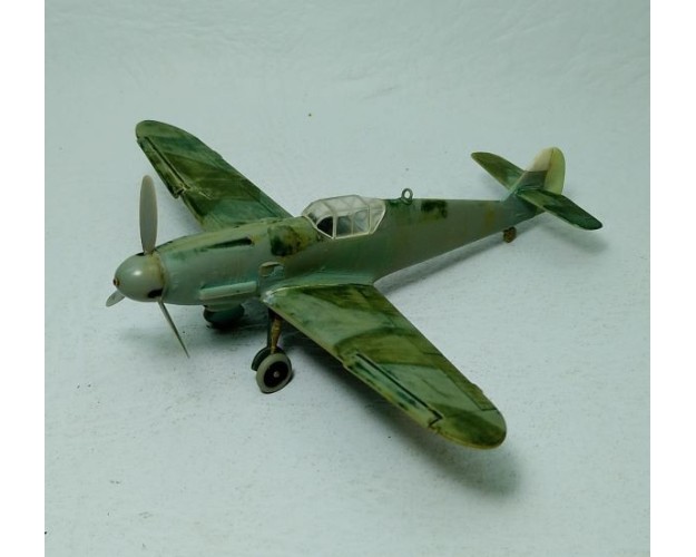 MESSERSCHMITT BF-109G 1/72 sin pintar