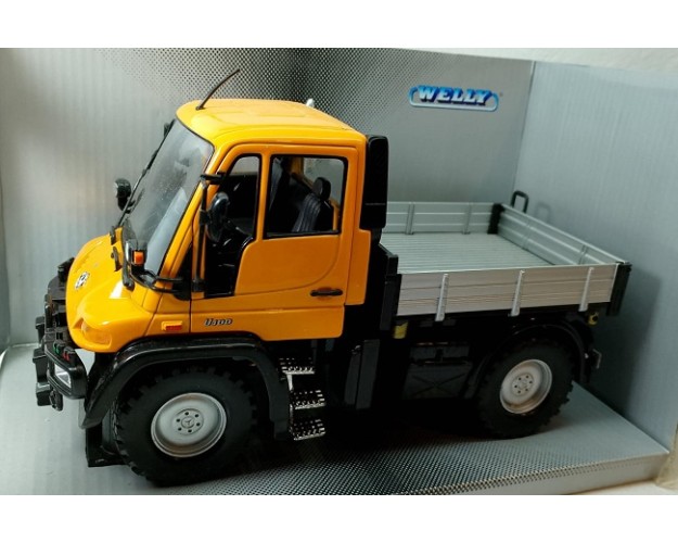 MERCEDES-BENZ UNIMOG U400