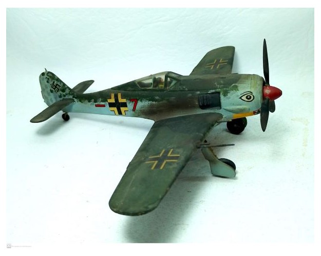 FOCKE-WULF FW-190 A - 7 ROJO - 1/48