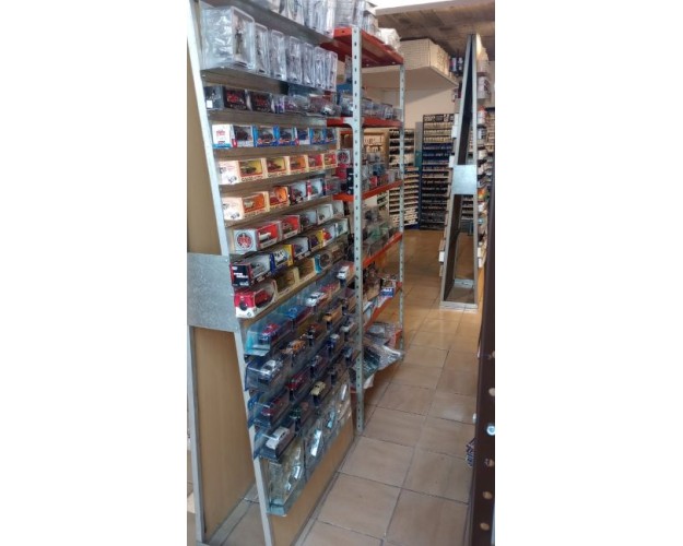 REAPERTURA DE LOCAL DE "EL BARÓN ROJO" HOBBIES