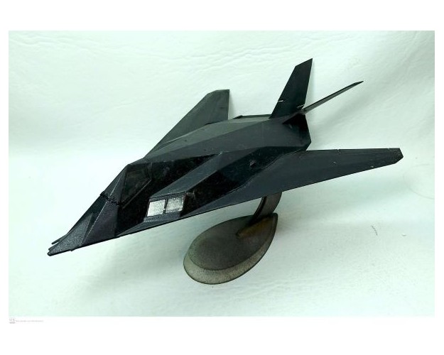 F-117 NIGHTHAWK 1/72