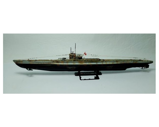SUBMARINO ALEMÁN TIPO VIID "U218" (ARMADO) - 1/350