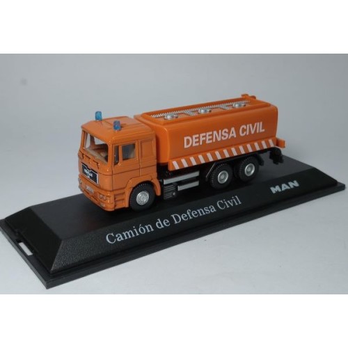 CAMIÓN DEFENSA CIVIL MAN 1/72