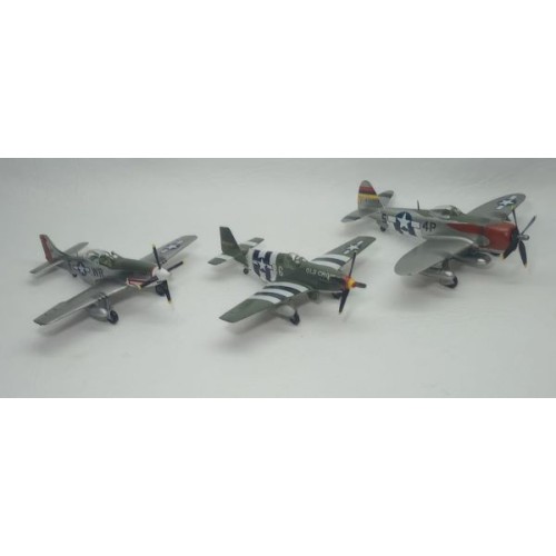 AVIACIÓN USAF IIGM (P-51D / P-51B / P47D) 1/72