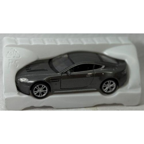 ASTON MARTIN V12 VANTAGE