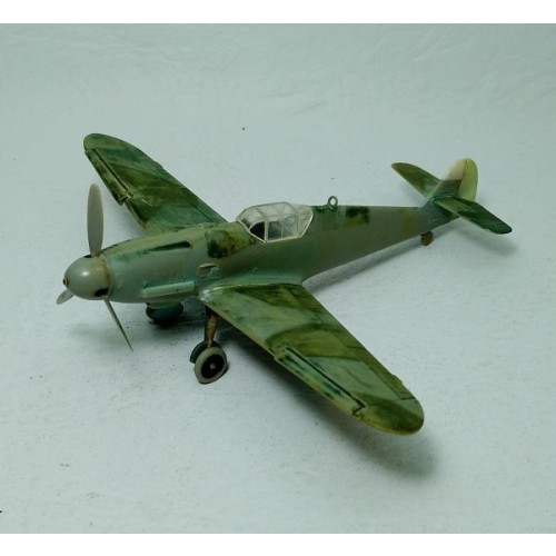 MESSERSCHMITT BF-109G 1/72 sin pintar