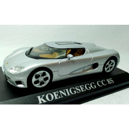 KOENIGSEGG CC 8S
