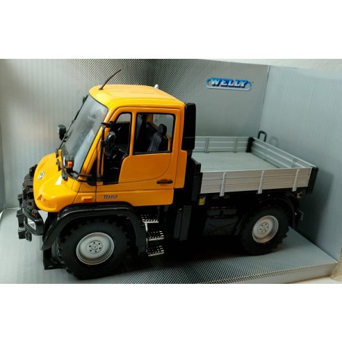 MERCEDES-BENZ UNIMOG U400