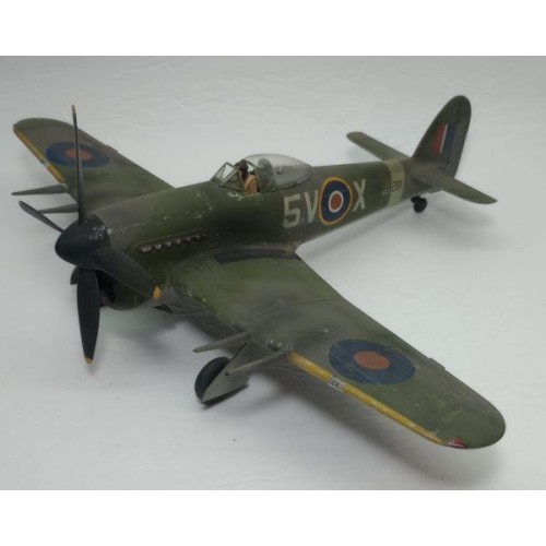 HAWKER TYPHOON - 1/48