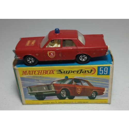 COCHE JEFE DE BOMBEROS