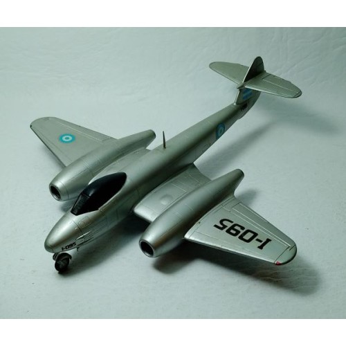 GLOSTER METEOR F.MK.IV - I-095 - RECORD ALTURA -13/04/54 - 1/72