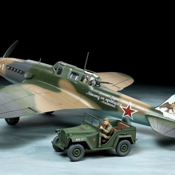 1/48 ILYUSHIN IL-2 & GAZ-67B