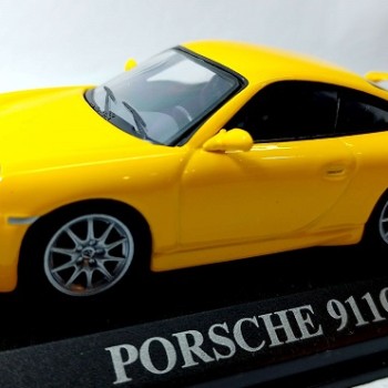 PORSCHE 911 GT3
