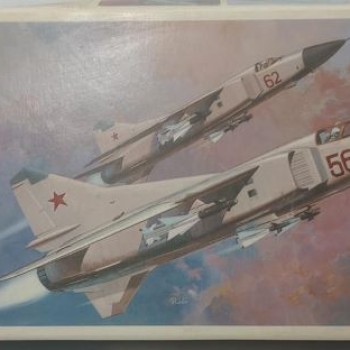 MIG-23S FLOGGER B - 1/72