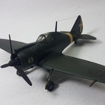 REGGIANE RE-2000 FALCO - 1/72
