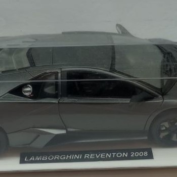 LAMBORGHINI REVENTON 2008