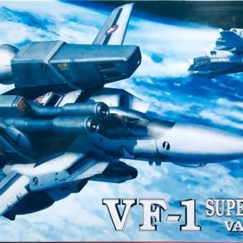 VF-1 SUPER / STRIKE VALKYRIE - 1/72