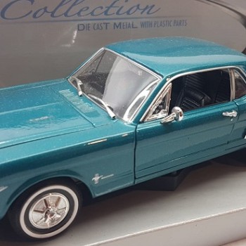 1964 1/2 MUSTANG COUPE