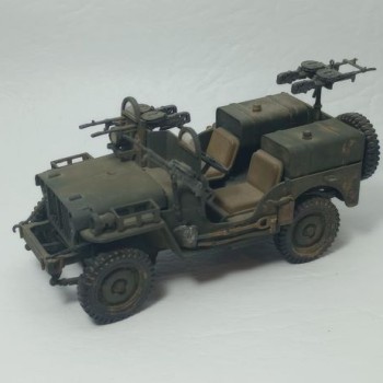BRITISH SAS JEEP