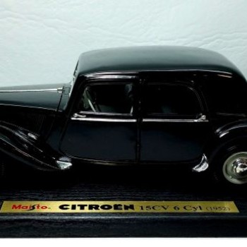 CITROEN 15CV 6 Cyl (1952)
