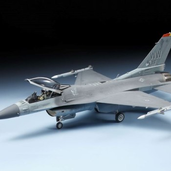 1/72 F-16CJ Fighting Falcon - OFERTA