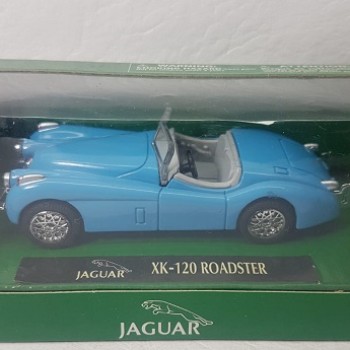 JAGUAR XK-120 ROADSTER