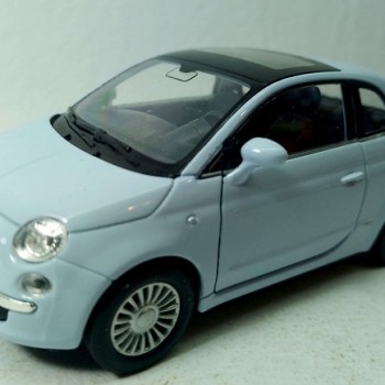 FIAT 500 1/32