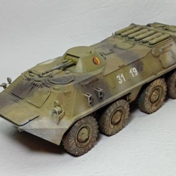 BLINDADO 8x8 PARA TRANSPORTE DE PERSONAL BTR-70