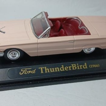 Ford THUNDERBIRD (1966)