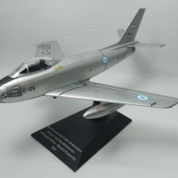 NORTH AMERICAN F-86F-30-NA SABRE - FUERZA AÉREA ARGENTINA