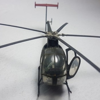 HUGHES 500 - FUERZA AÉREA ARGENTINA - 1/72