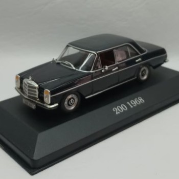 MERCEDES BENZ 200 1968